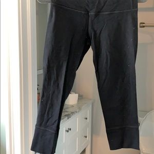 Lululemon blank crop work out pants